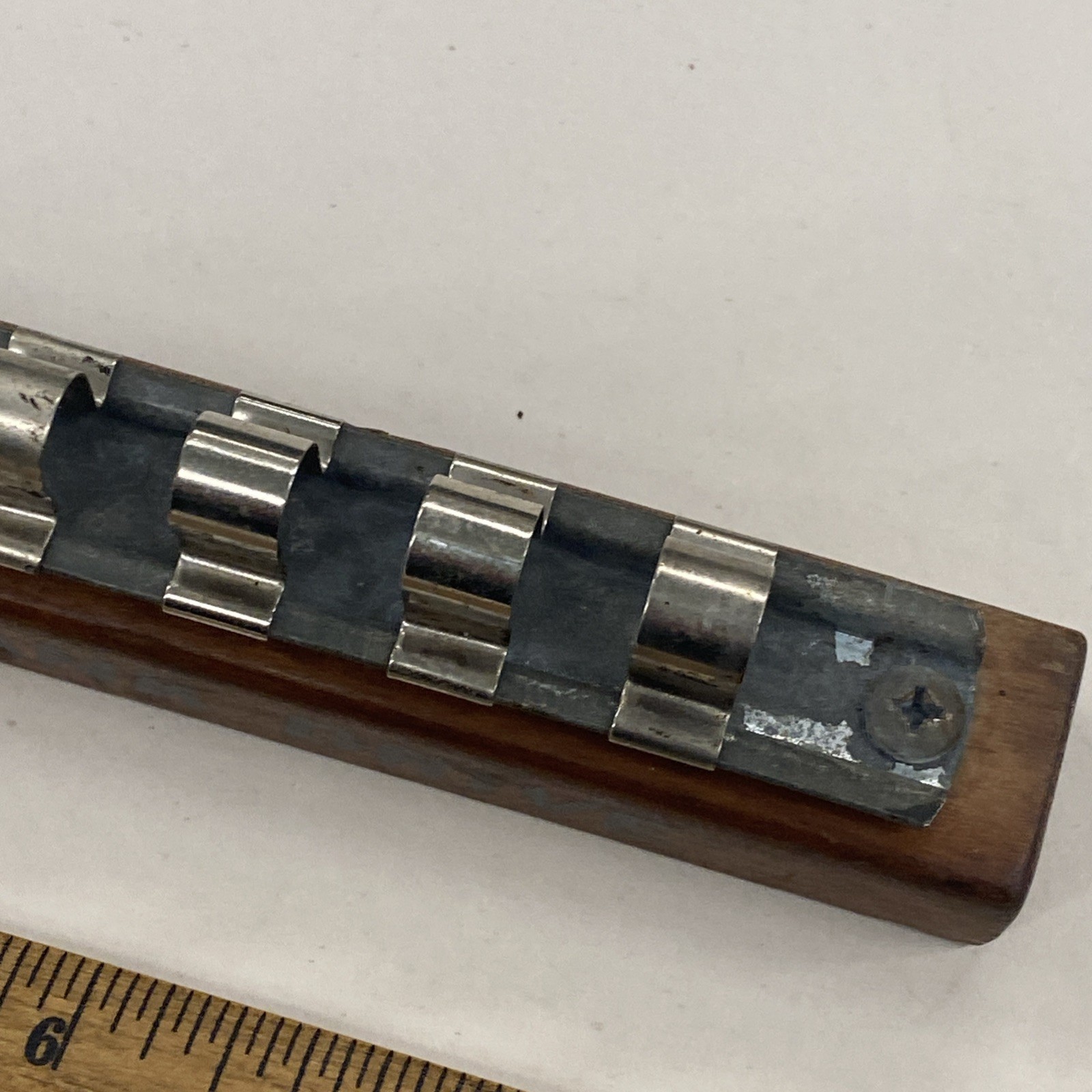 Snap On «FLANK DRIVE» 3/8″ Drive, Walnut Wood Socket Holder, RARE, M0749