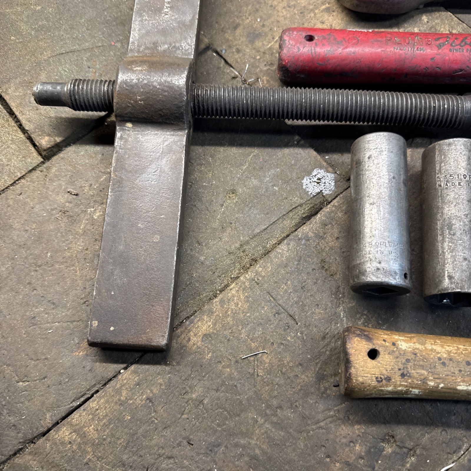 LOT Vintage Plomb Tool Gear Puller hammers punch ratchet sockets