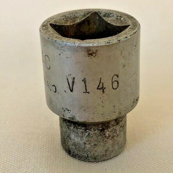 4 MAC Tools sockets (2) V386 1-3/16 V266 13/16 V146 7/16 SAE 6 Point 1/2″ Drive