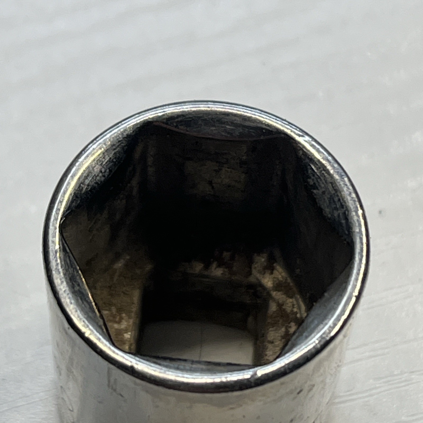 Craftsman 18mm Shallow Socket 3/8″ Drive 6 Point G Series 43579 USA