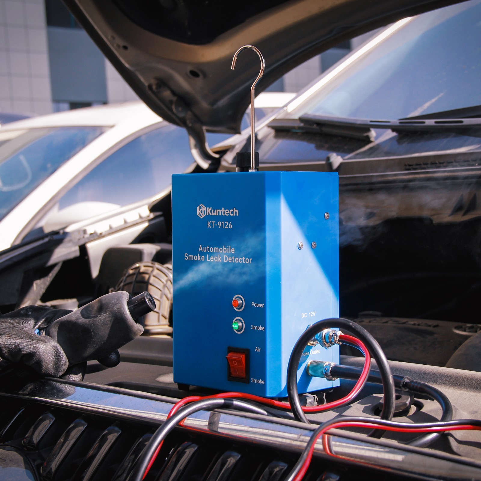 EVAP Smoke Machine Automotive Car Pipe System Vacuum Diagnostic Tester Tool