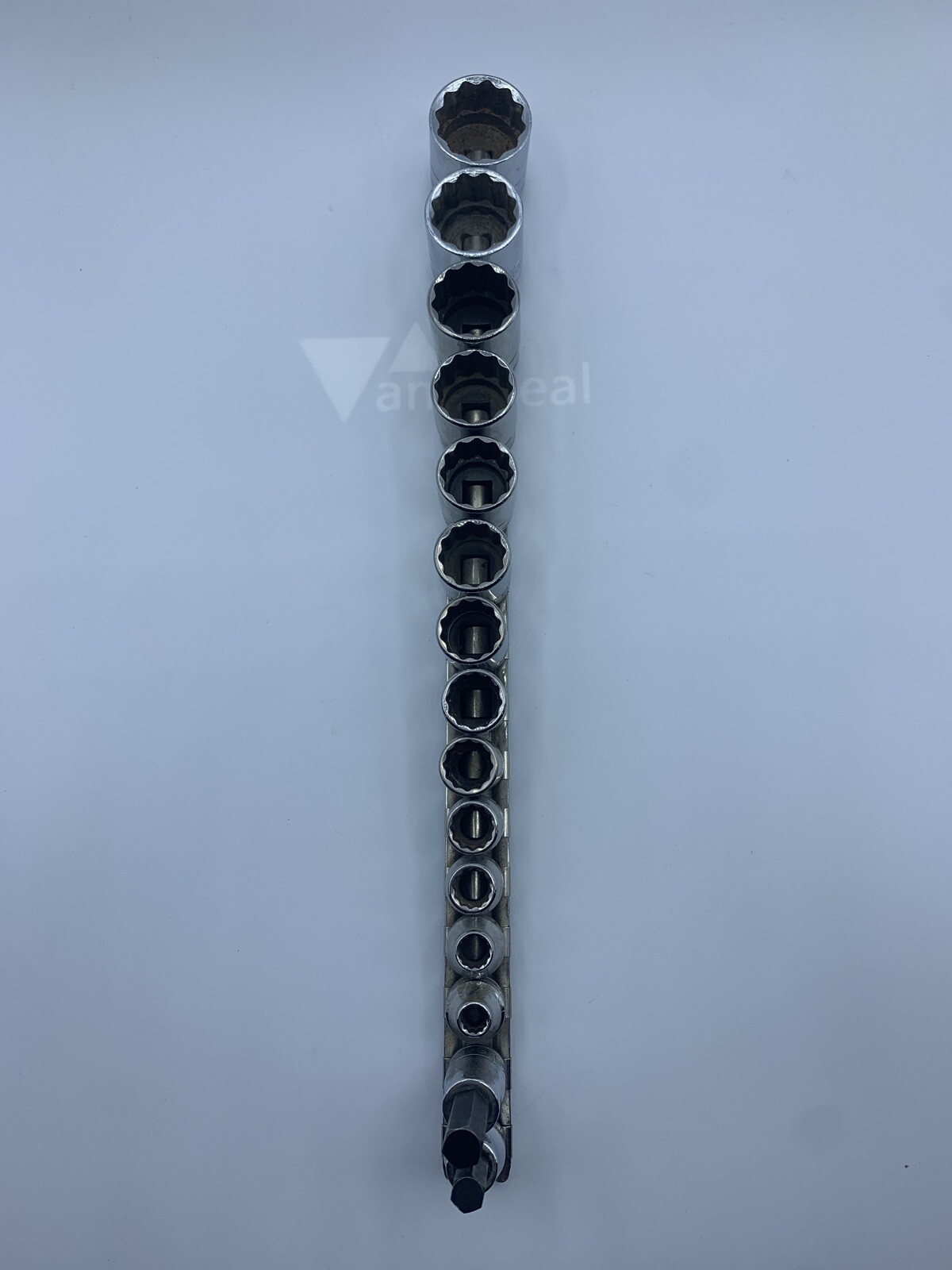 Lot of 15 Snap-On F081-F281 and SK SAE Sockets, USED – TT345