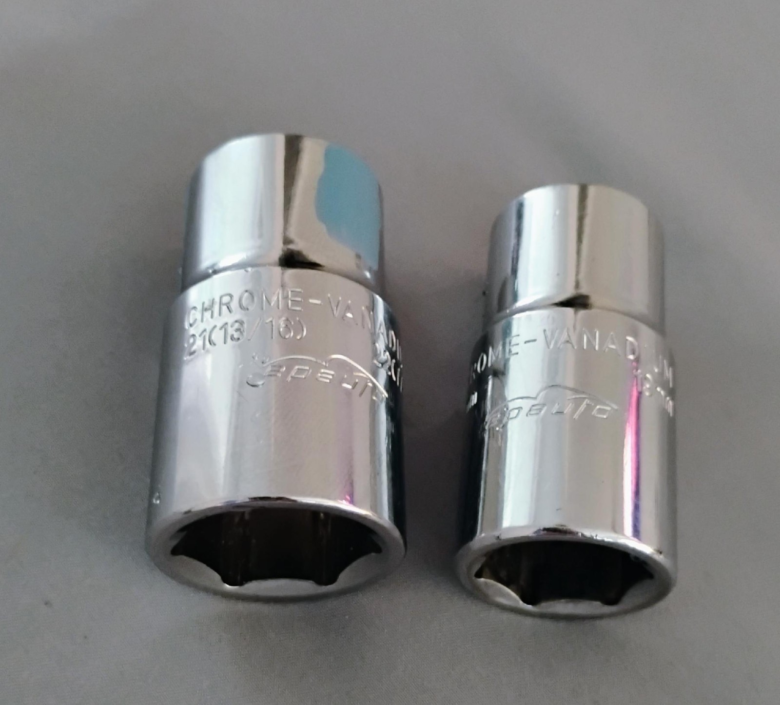EPauto Double Sided Flip Lug Nut Sockets – 1/2″ dr. 17mm / 19mm / 21 mm / 22mm