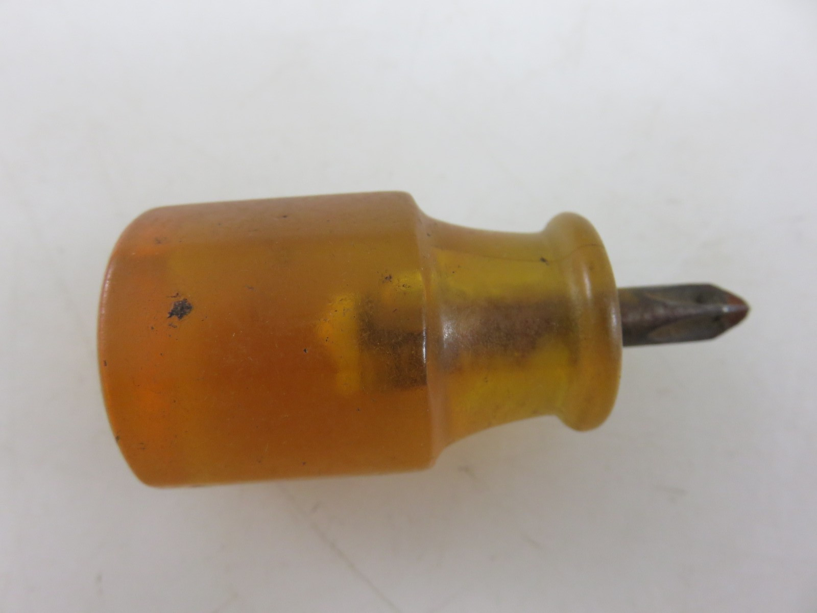 Plomb 967 Small Stubby Phillips Hard Yellow Handle Screwdriver 2.5″ Long Vintage