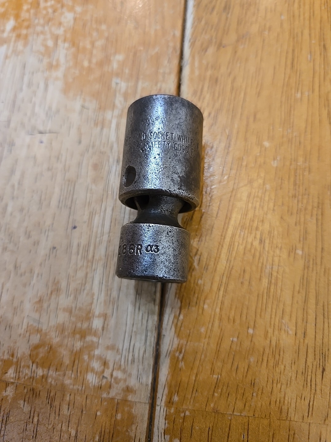 Mac Tools 3/8″ Drive 9/16″ 6PT Impact Swivel Socket XUP186R