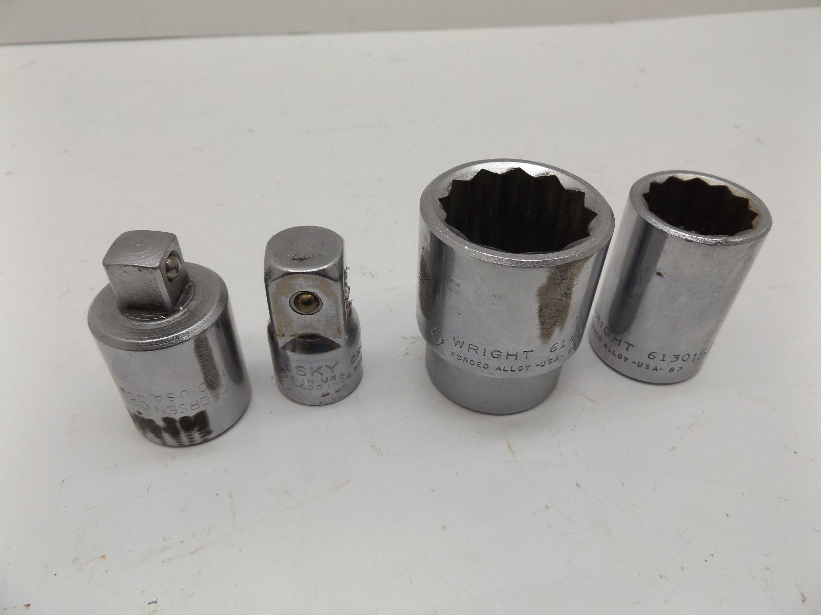 Wright 1-1/4″ & 15/16″ sockets 3/4″ dr Huskey 1/2″-3/4″ Thorsen 3/4 to 1/2″ 4pcs