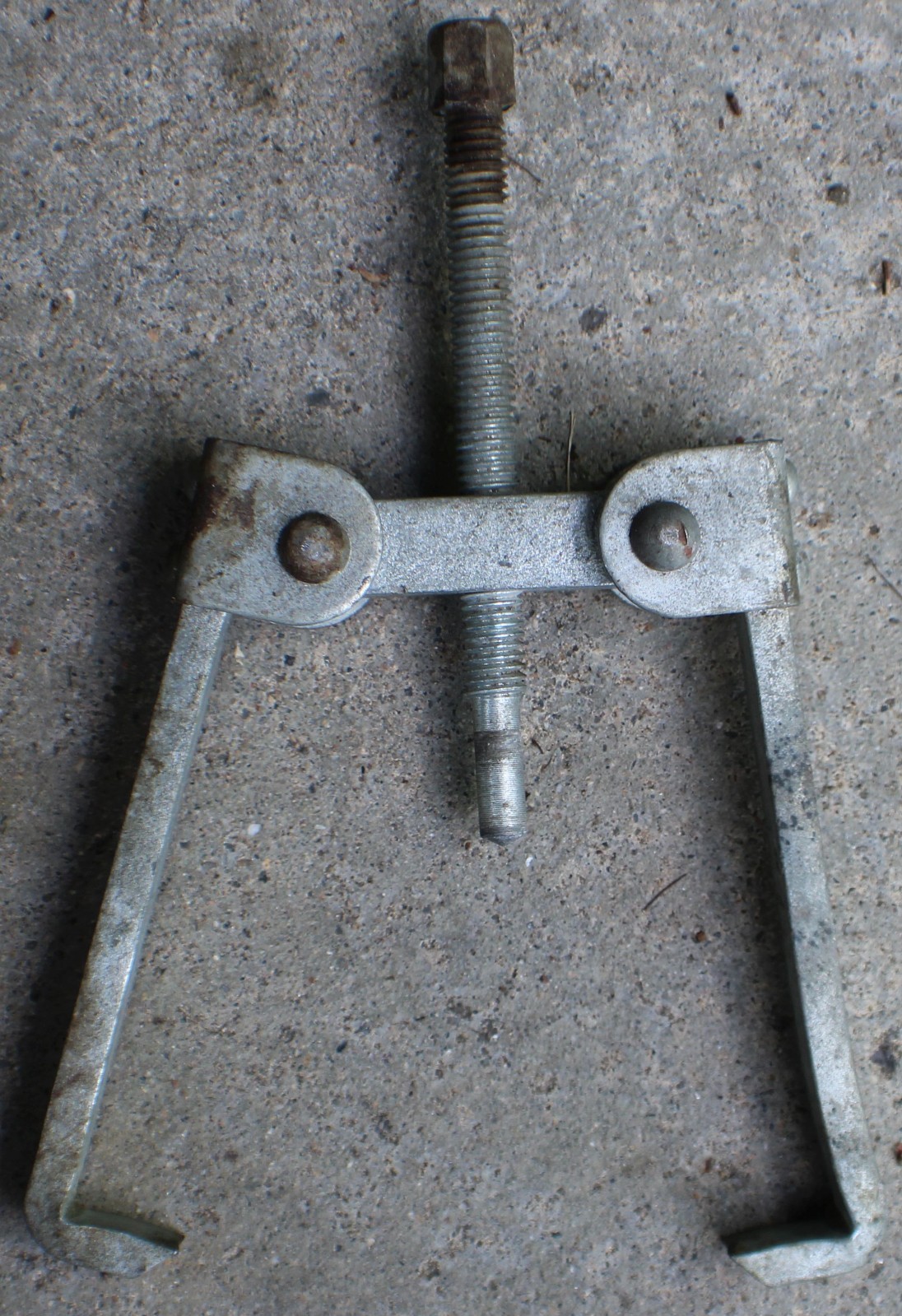 Lot of 3 Jaw Gear Puller Tools Ajustable, Ampro T74163 100 mm + Japan +