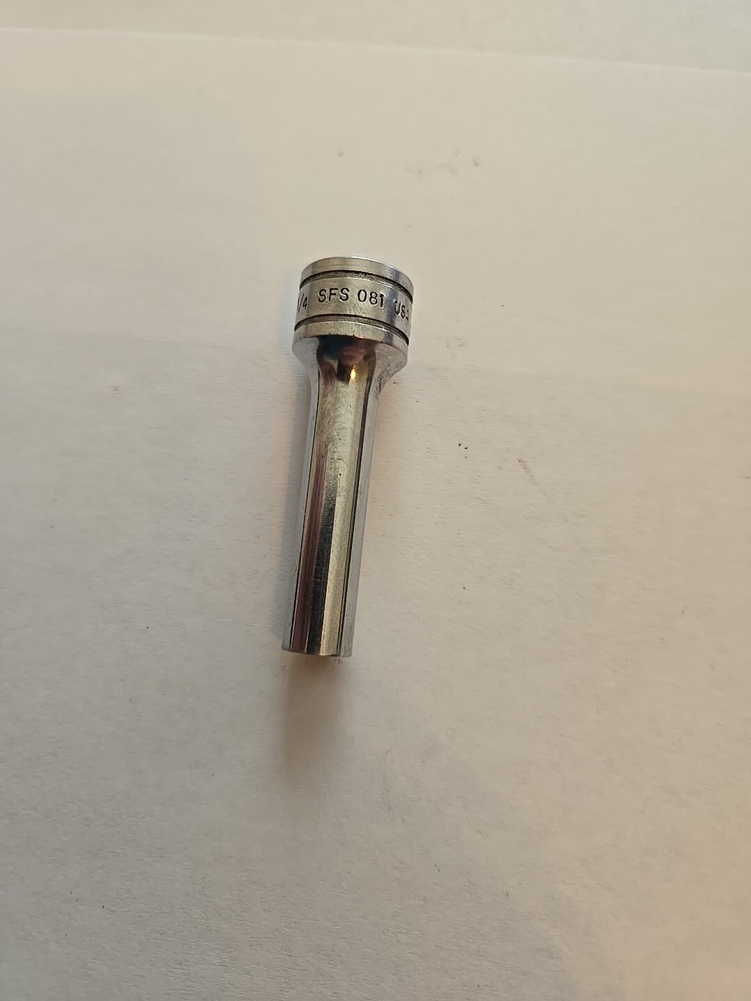 Snap On 3/8″ Drive 1/4″ 6PT Deep Chrome Socket SFS081