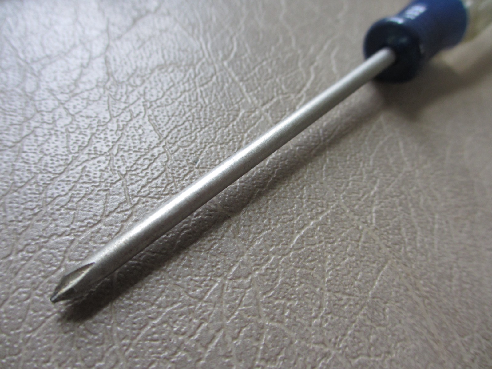 Craftsman Vintage Clear Mini Screwdriver Pair 41293, 41542 Philips, and Straight