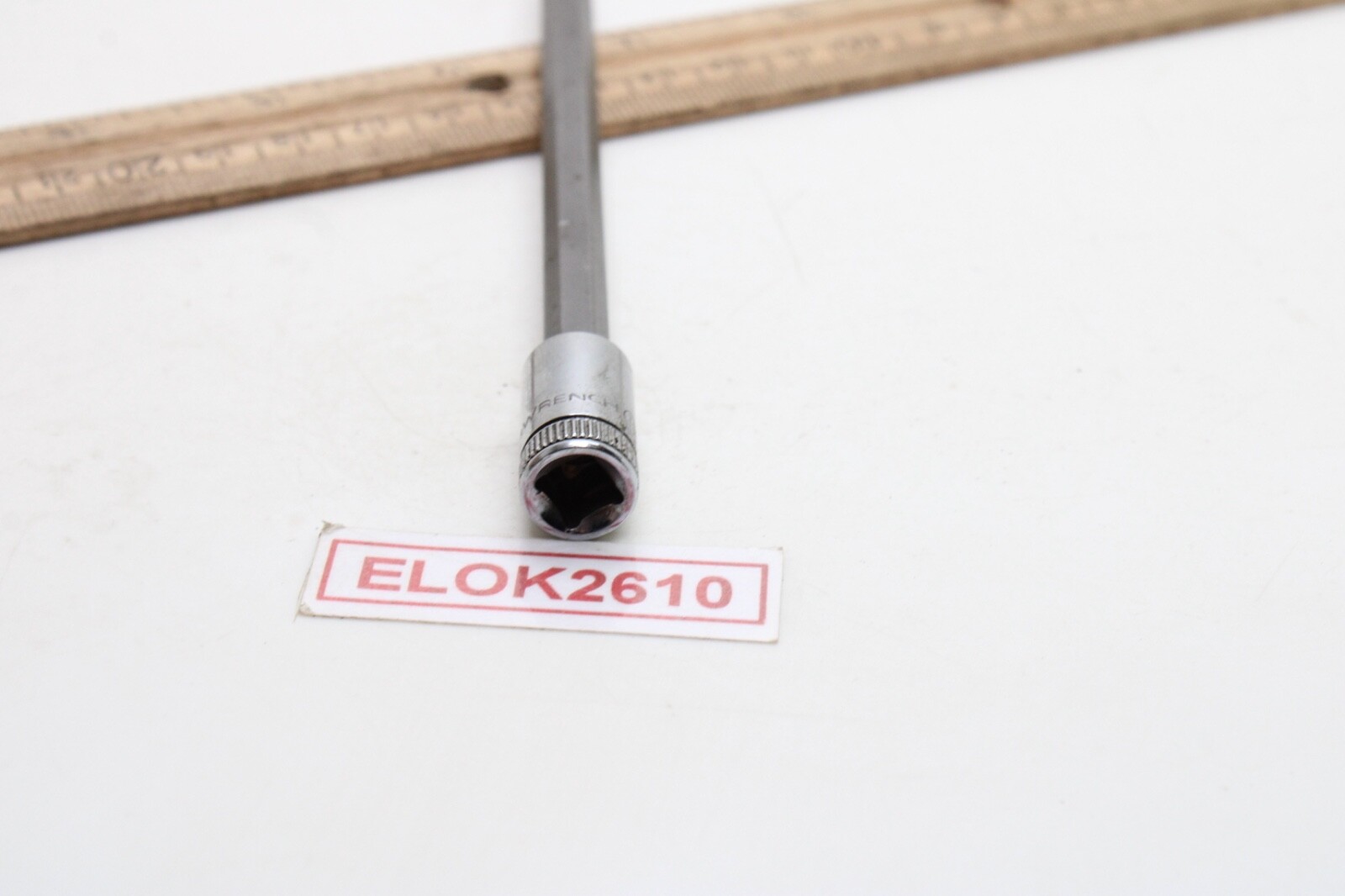 Gearwrench 82511 T10 1/4″ Drive Long Torx Bit Socket