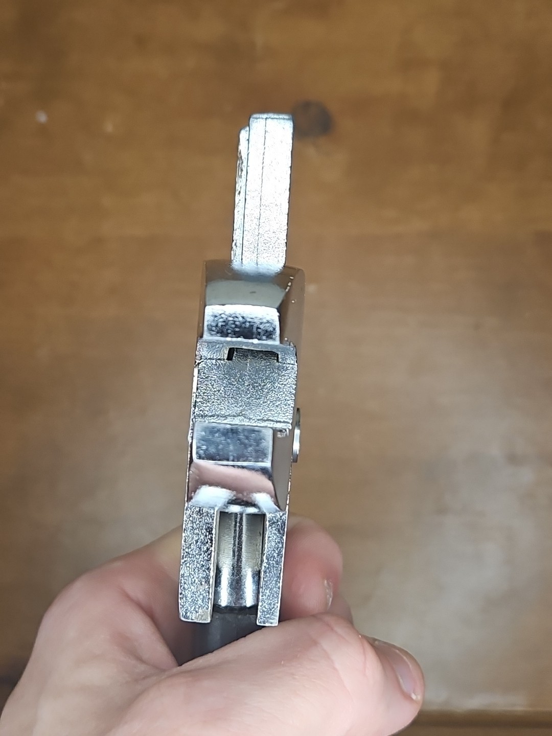 Industrial Versa Wrench 31 Wrenches in 1 Self Adjusting 15-41mm / 5/8″- 1-5/8″
