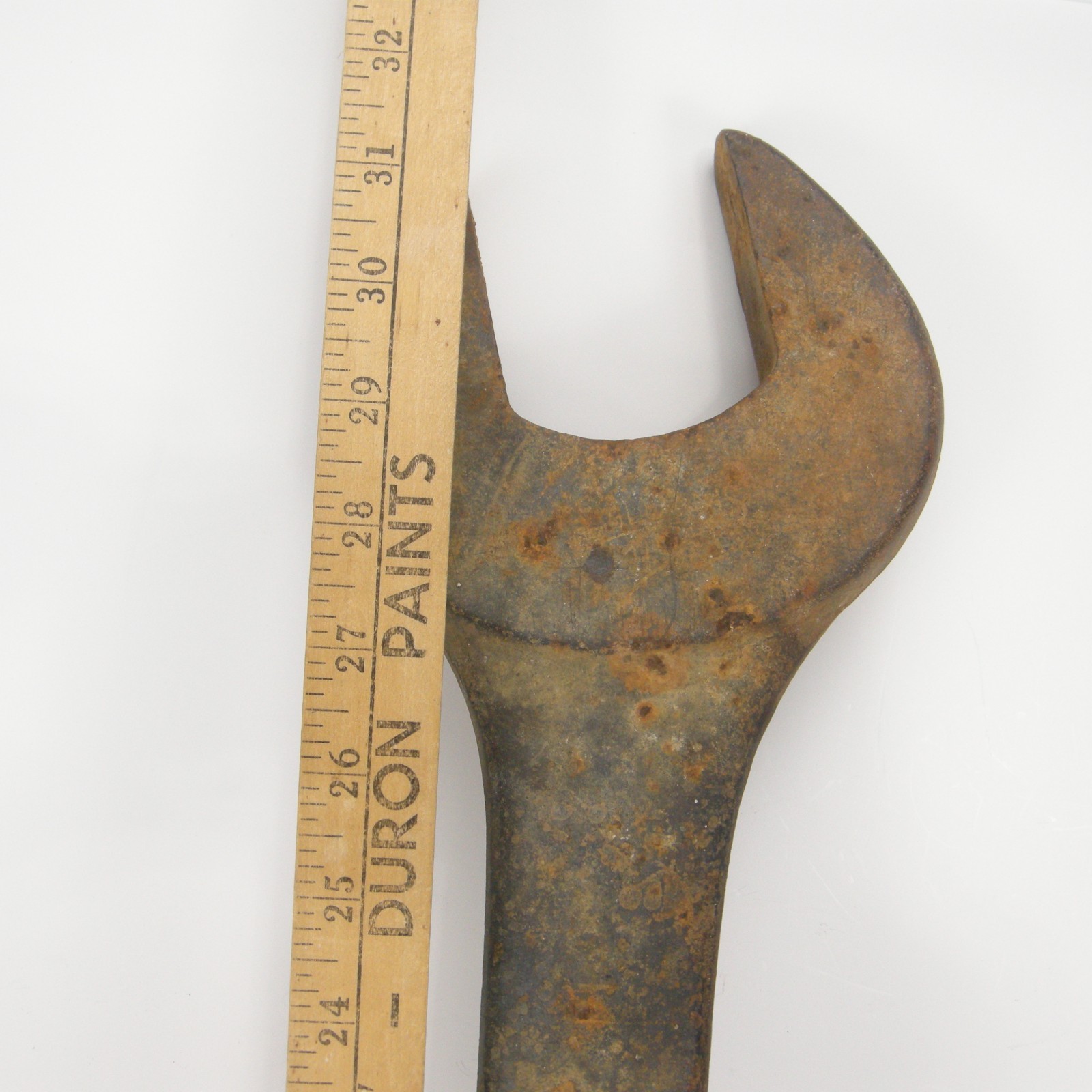 Super Jumbo Open End Heavy Equipment Iron Wrench 2.5″ Jaw 32″ Length