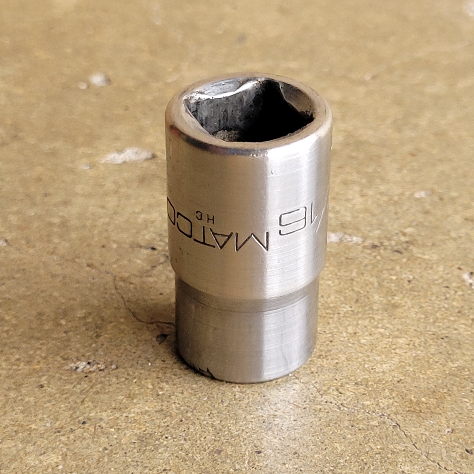 Matco Tools 9/16″ 1/2in drive 12 Point Socket C182