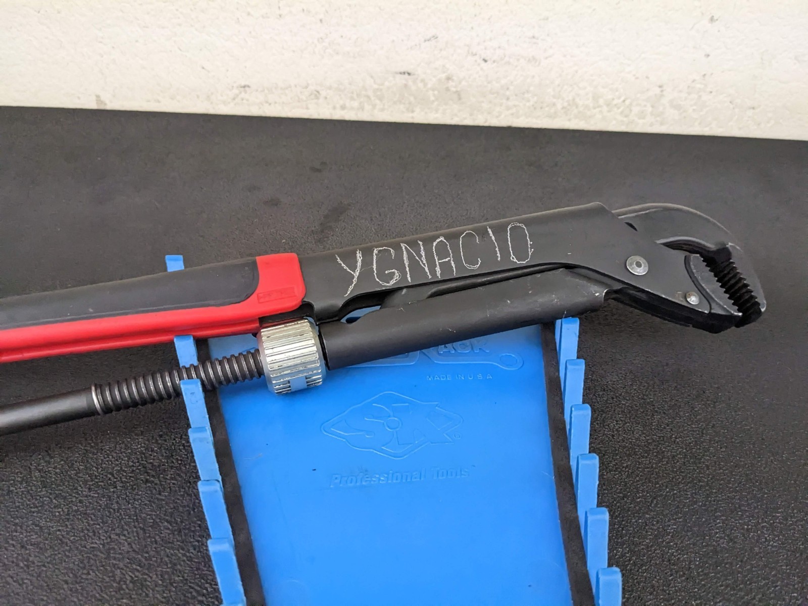 #bo853 Snap-on Tools Red 17″ Soft Grip Quick Adjust Pliers Wrench PWZ2QA