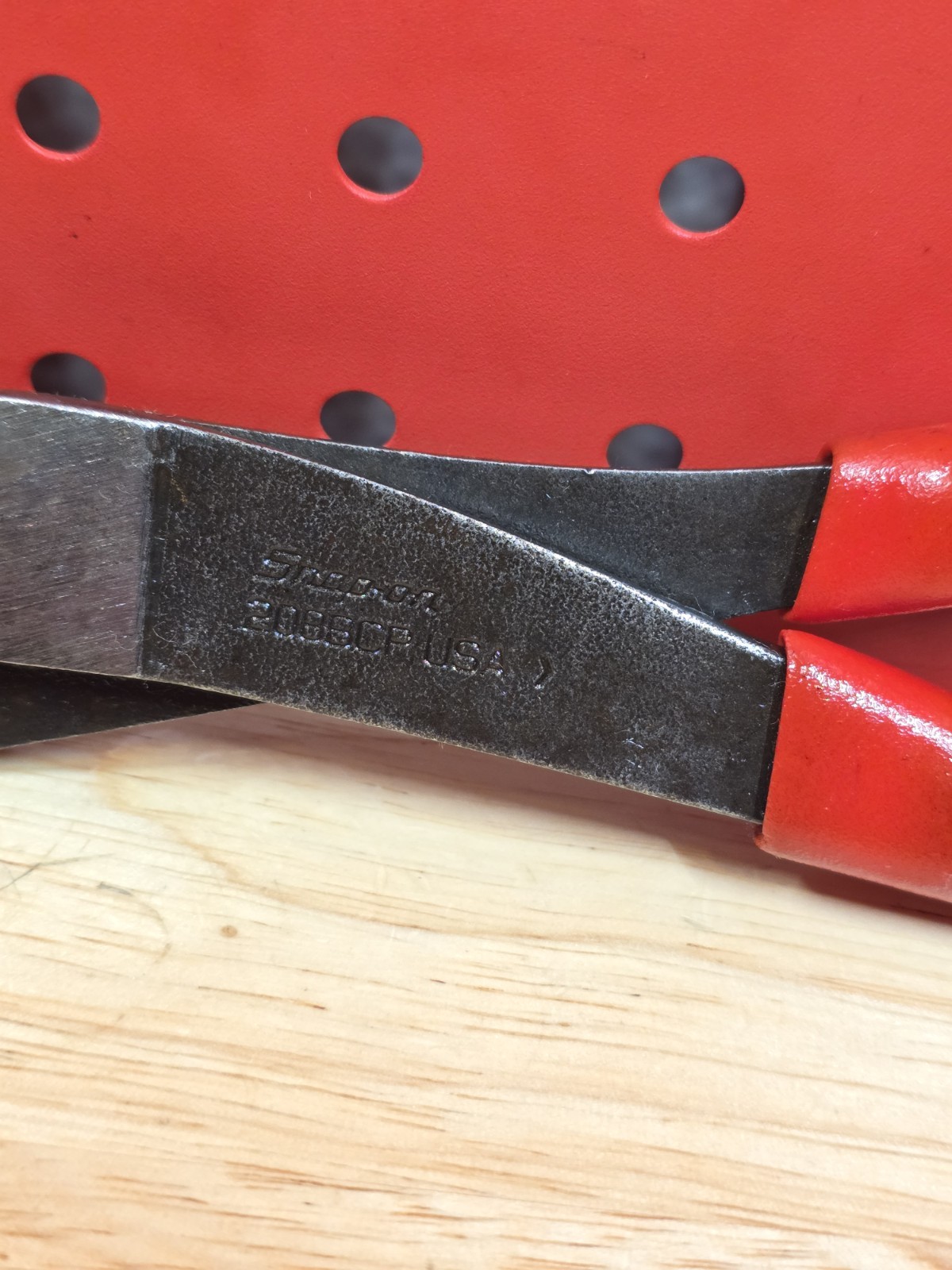 Snap-on Tools 208BCP Red Handle Rounded Nose Battery Terminal Pliers USA