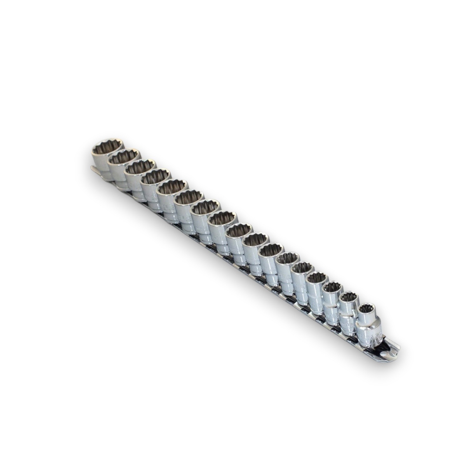 47pc Crv 1/4″ 3/8″ 1/2″ Dr Metric Sockets Set Size 4mm – 30mm With Storage Rails