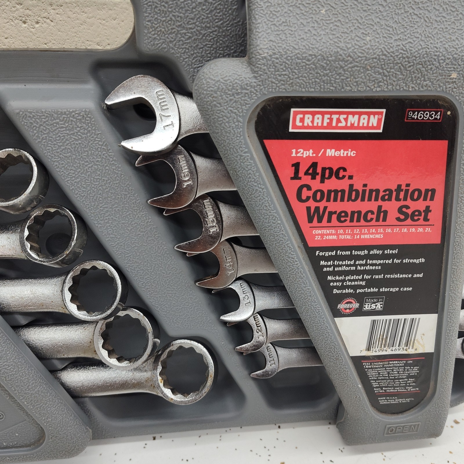 Craftsman 11mm to 24mm USA 13 pc Combination Wrench Set Metric W Case 46934 14pc