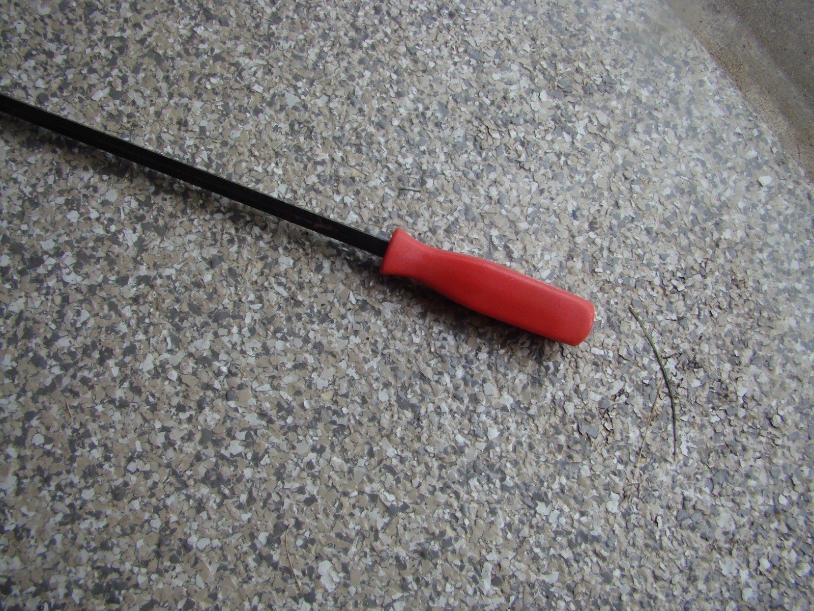 VIM 20″ LONG UPHOLSTERY/FASTENER REMOVAL TOOL