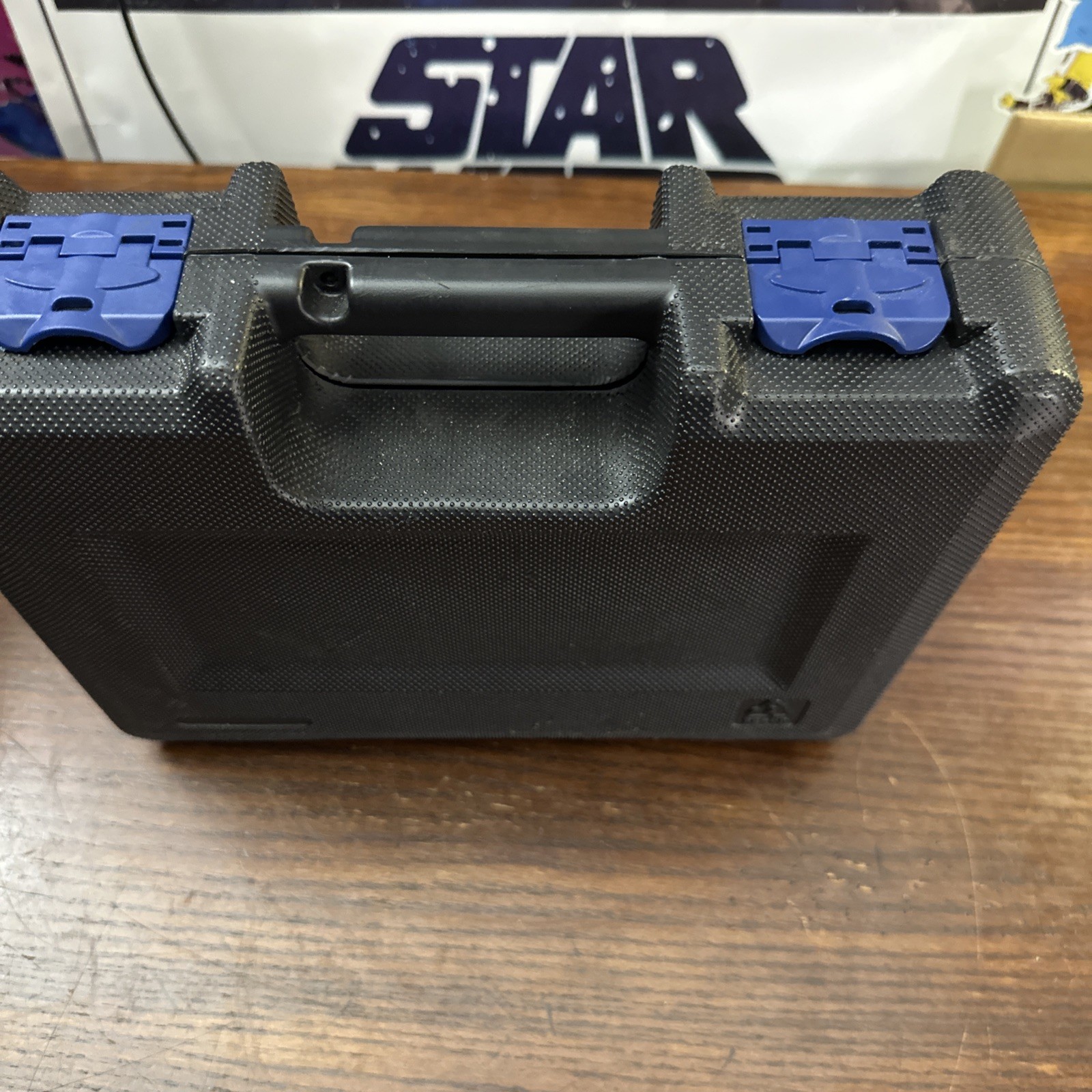 Quinn 3/8 in. Drive SAE and Metric High-Visibility Socket Set