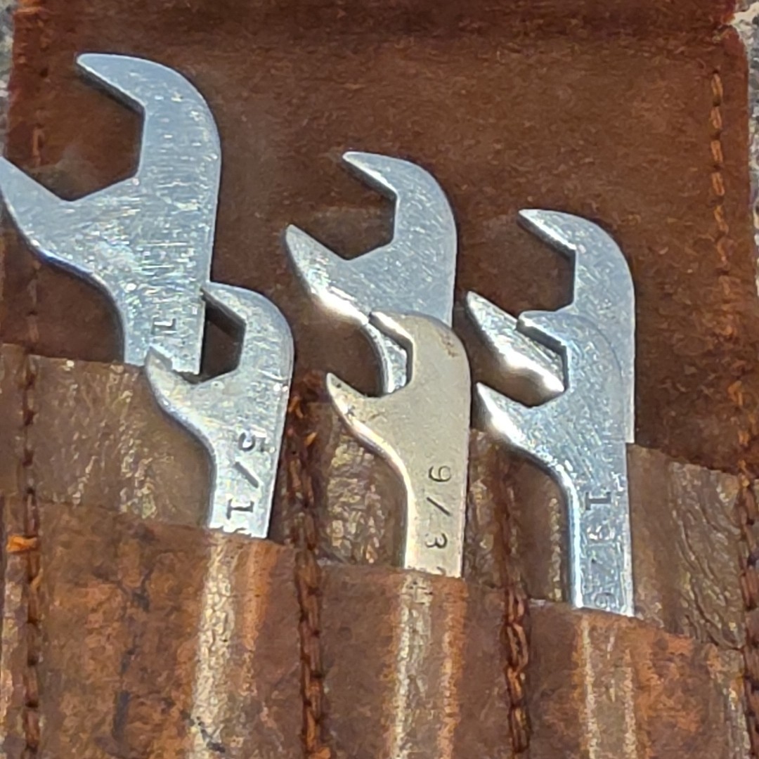 Vtg Cornwell Tools USA 10pc SAE Angle Open-End Wrench Set Pre-War Leather Pouch