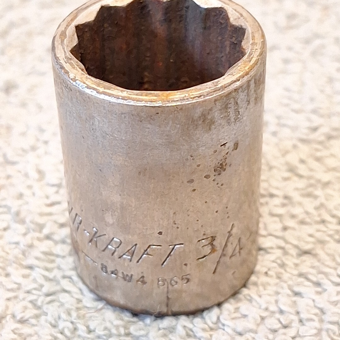 Vintage Powr-Kraft 1/2″ Drive Sockets Lot Of 7. (6 – 12pt & 1 8pt) SEE DESCRIPTI