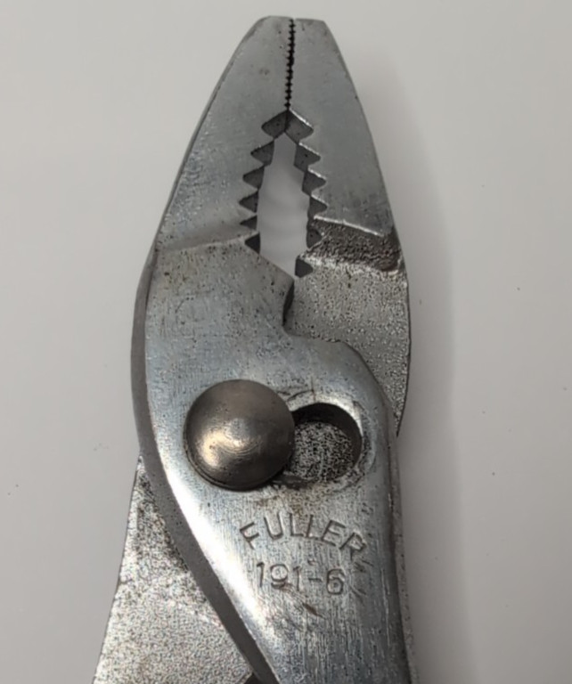 Vintage Fuller BF Japan 6″ Thin Nose Slip Joint Pliers 191-6