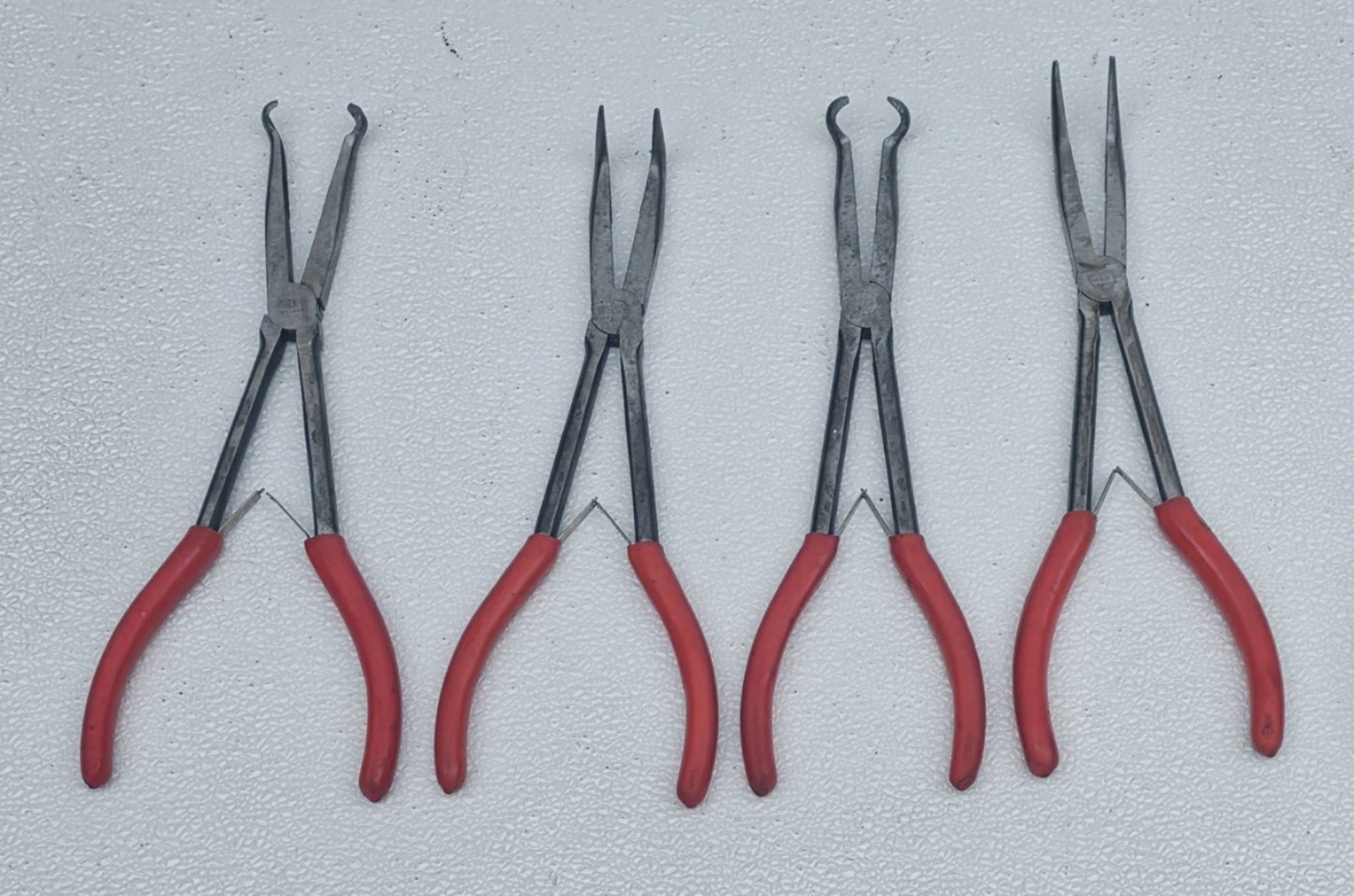 MATCO TOOLS 4 PIECE DUCK BILL & CURVED LONG REACH NEEDLE NOSE PLIERS