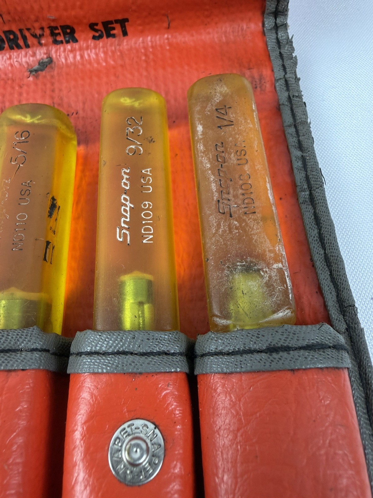 SNAP-ON 7PC SAE INSULATED NUT DRIVER SET 1/4″-1/2″ IN KIT BAG # ND-1070K NICE!