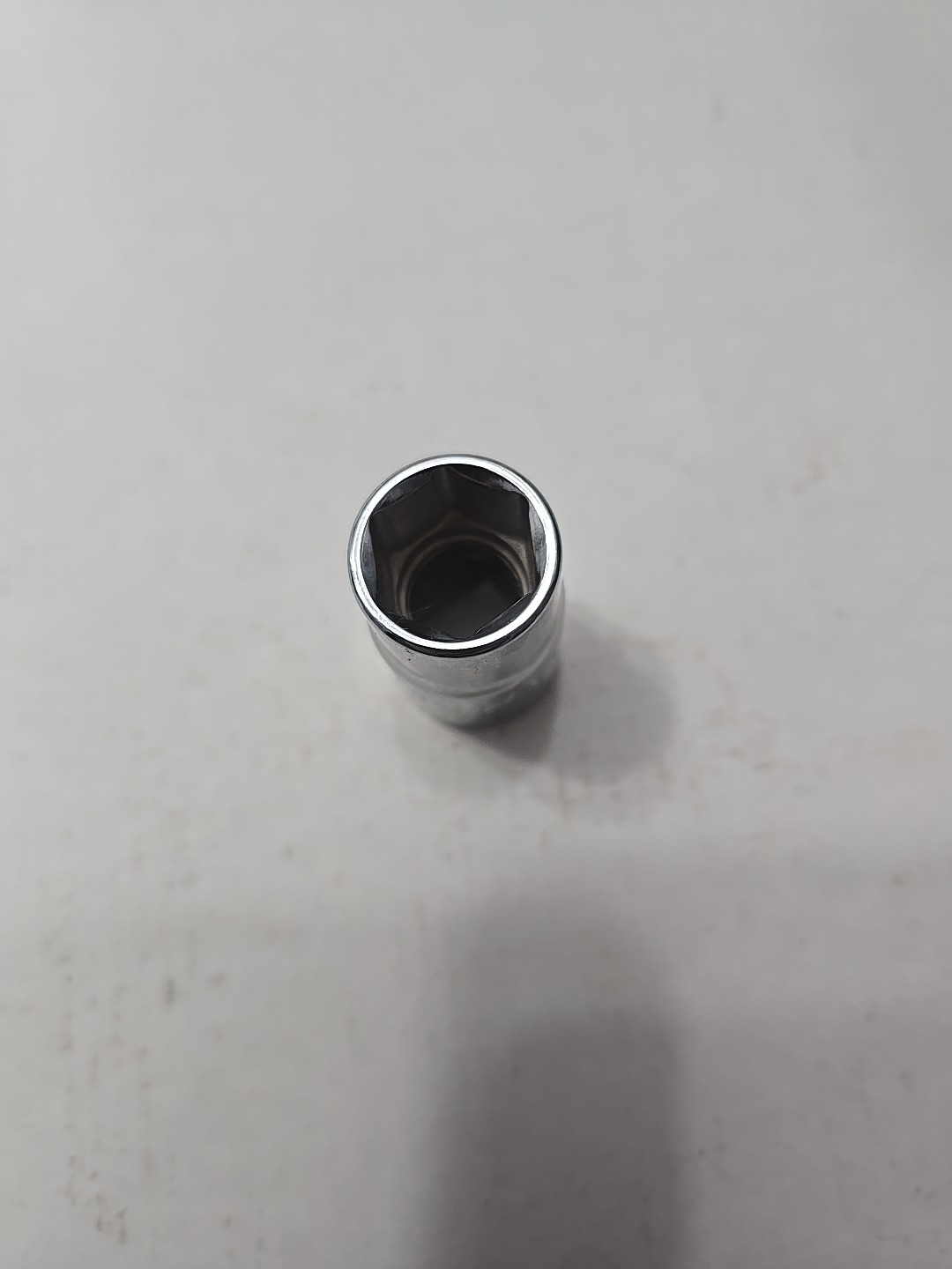 New Mac tools 9/16″ 1/2″ Dr. shallow chrome six point socket v186r
