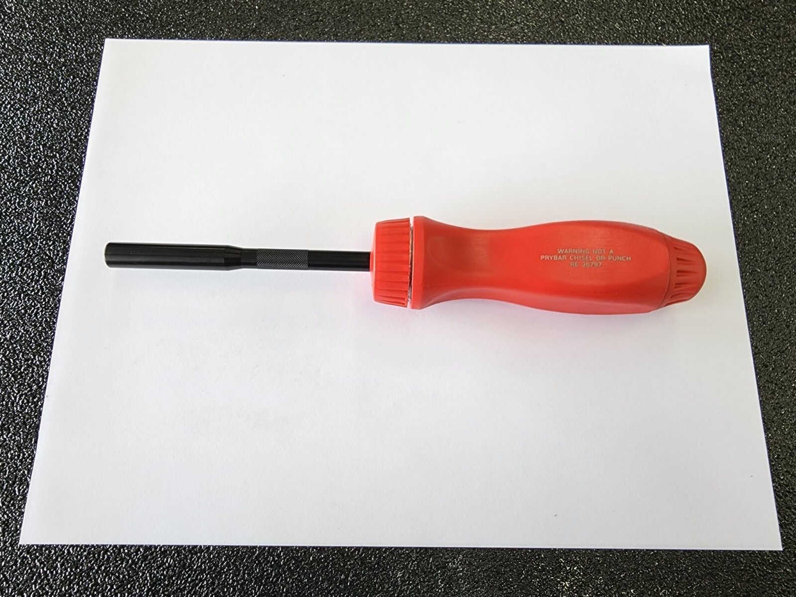 Snap-on Tools USA RARE RED Ratcheting Screwdriver w/Bits & Black Shank SSDMR4B