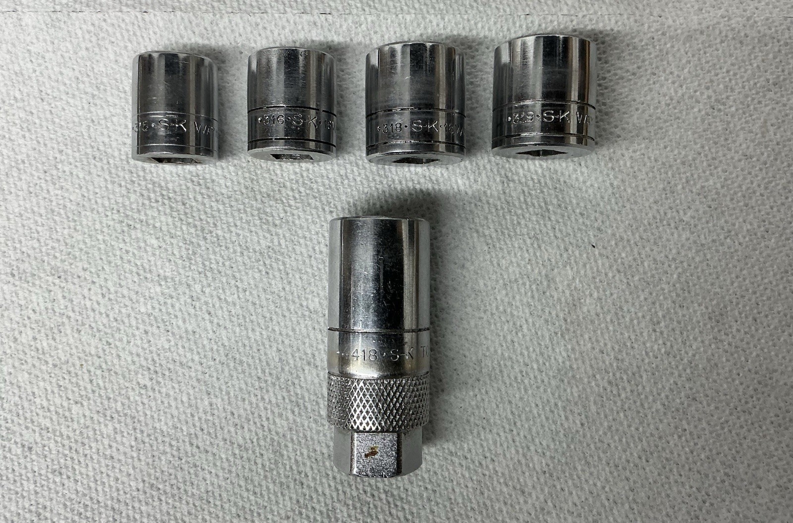 Vtg SK Wayne Socket Set 6 Point 11 Pieces 7-19mm w/Diamond Ratchet 45170 4418