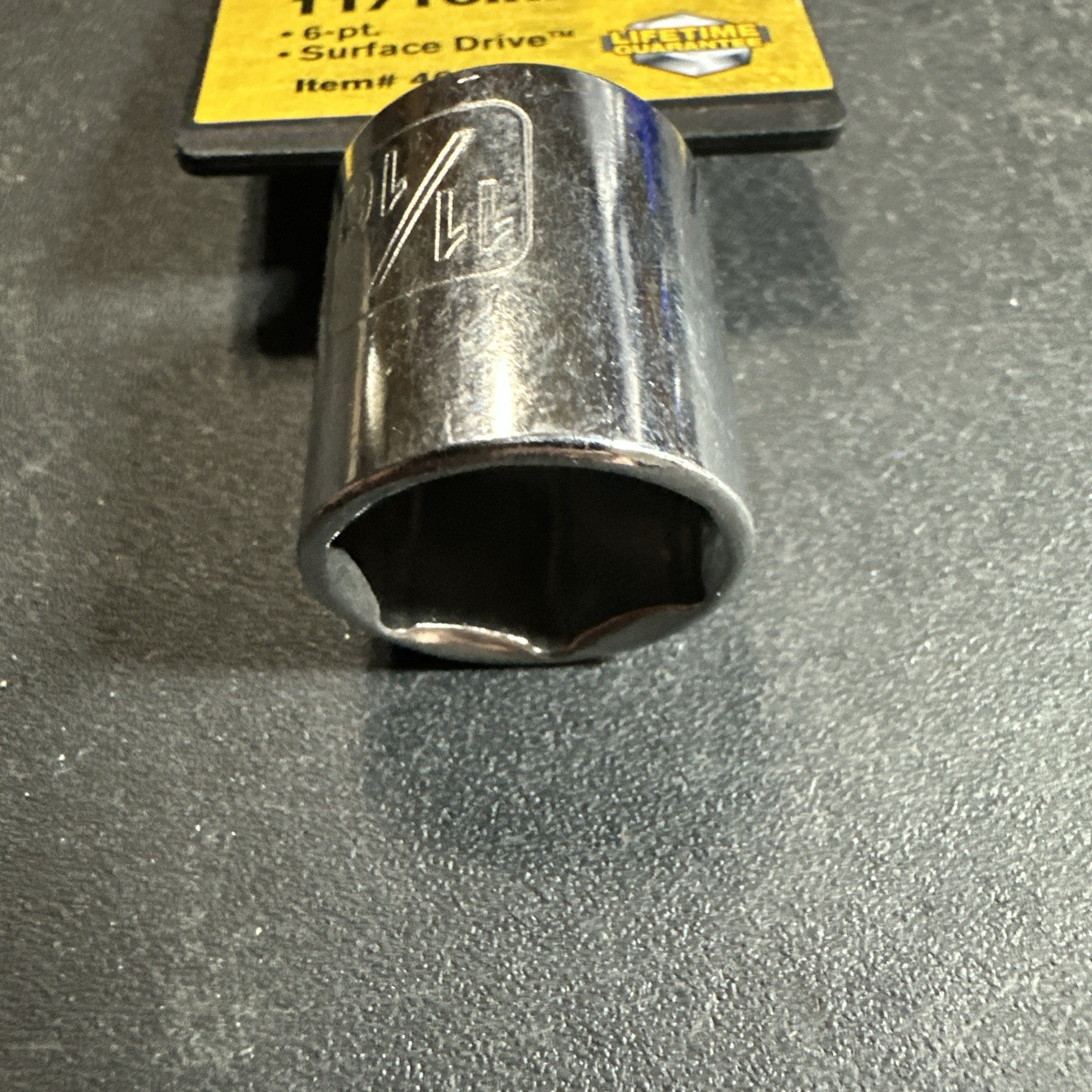 New Klutch 3/8 Drive 6 pt 11/16 In Sae Socket