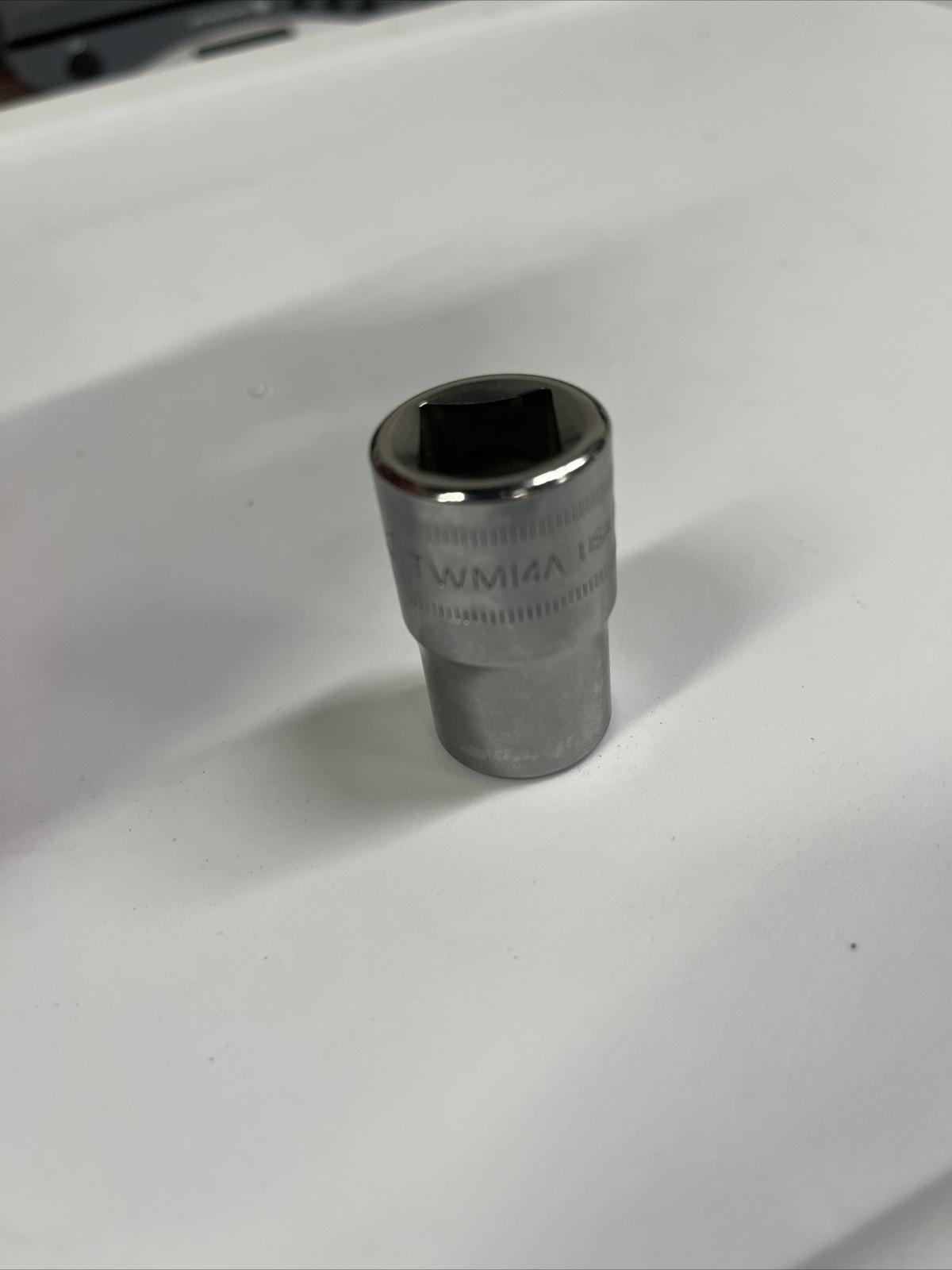 Snap-on Tools USA 1/2″ Drive 14mm Metric Shallow 6PT Chrome Socket TWM14A