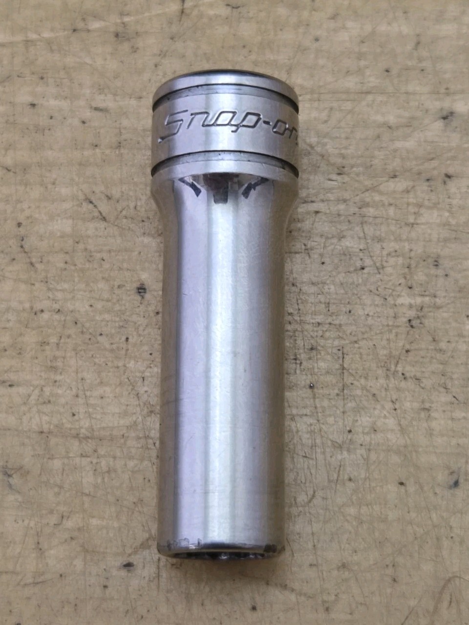 Snap On SF121 – 3/8″ Drive 3/8″ Deep 12 Pt Chrome Socket