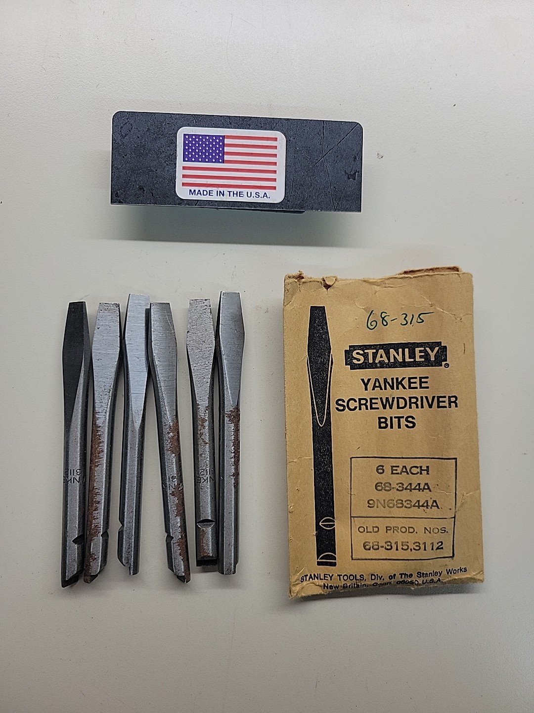 6 Stanley Yankee Screwdriver Flat Tip Bits #2 3112 Fits 31 131 131A 68-131 USA