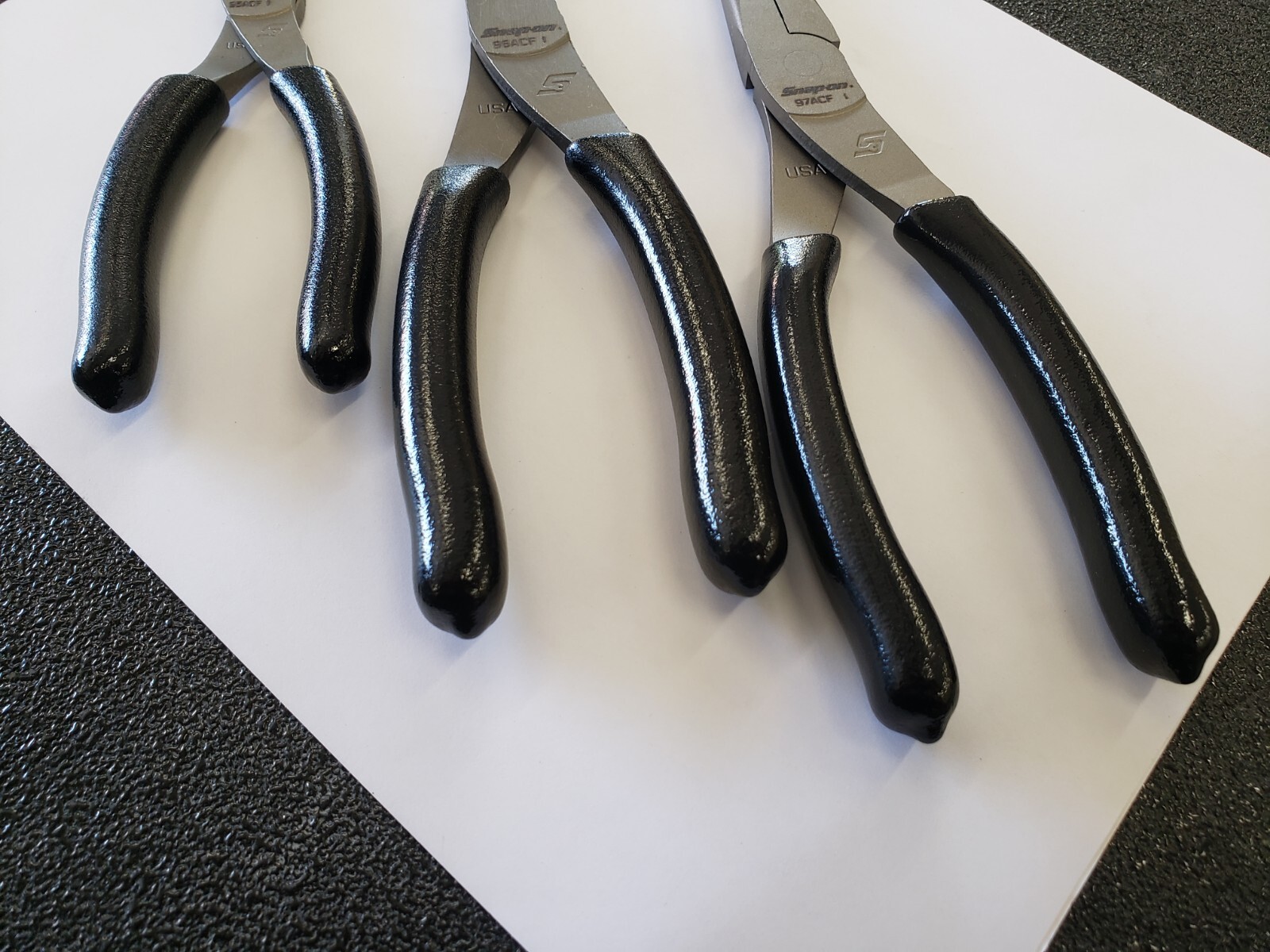 Snap-on Tools USA NEW 3 Piece BLACK Soft Grip Needle Nose Pliers Lot Set