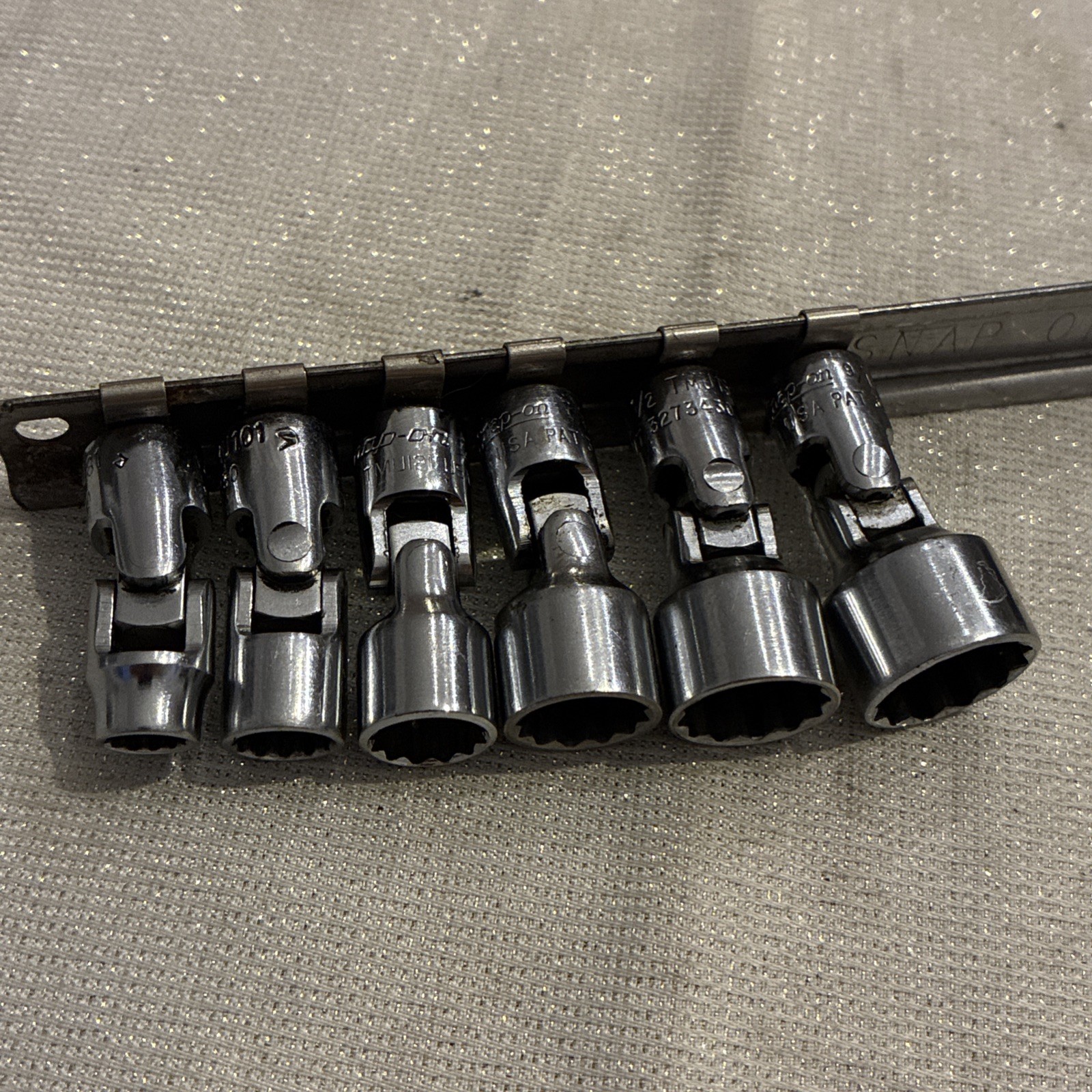 Snap-On Tools 6Pc 1/4″ Drive SAE 1/4-9/16” 12Pt Universal Swivel Socket Set TMUB