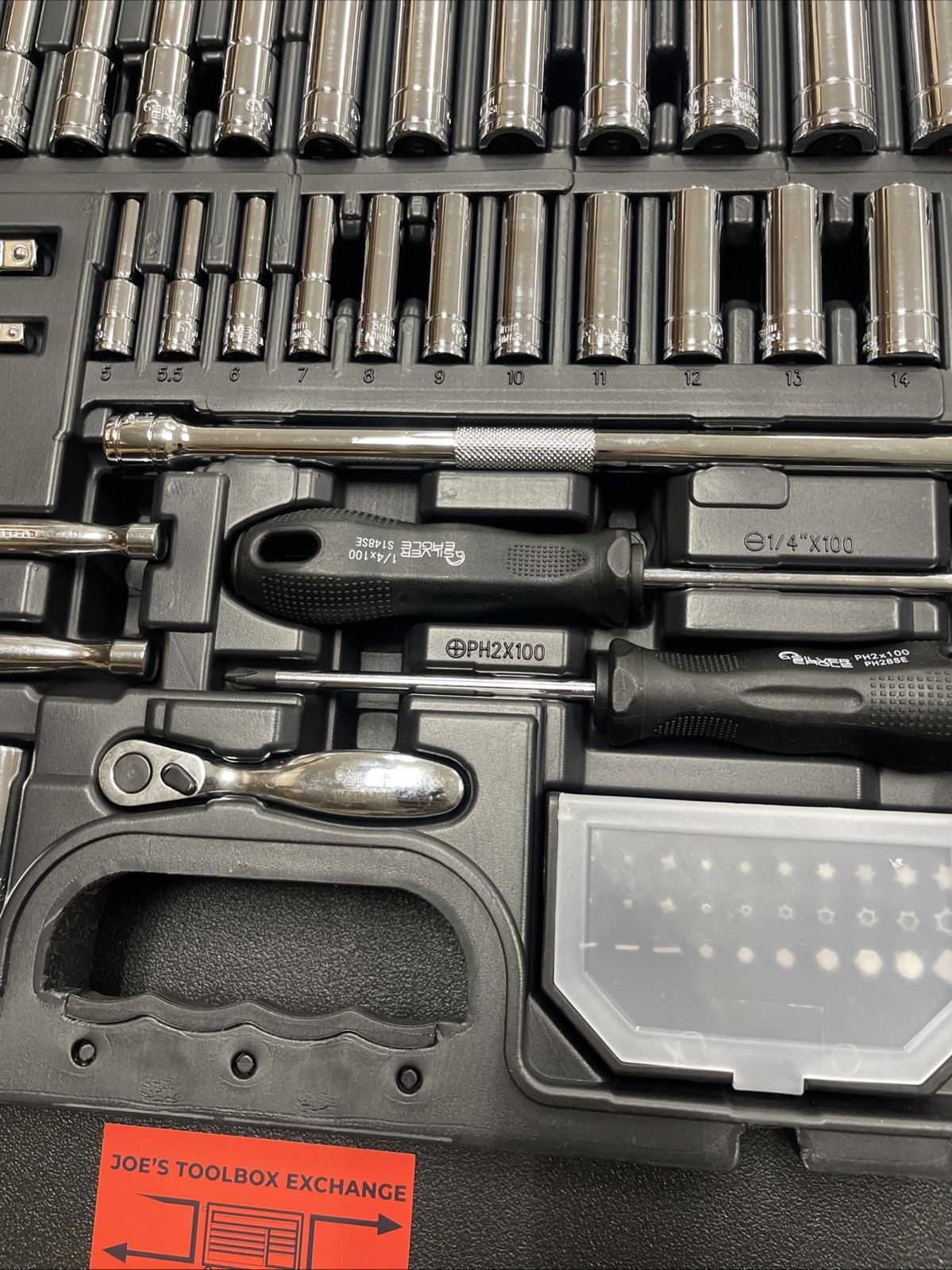 Matco Tools SAB122SE 122 PIECE 1/4″ & 3/8″ DRIVE SILVER EAGLE® MASTER TOOL SET