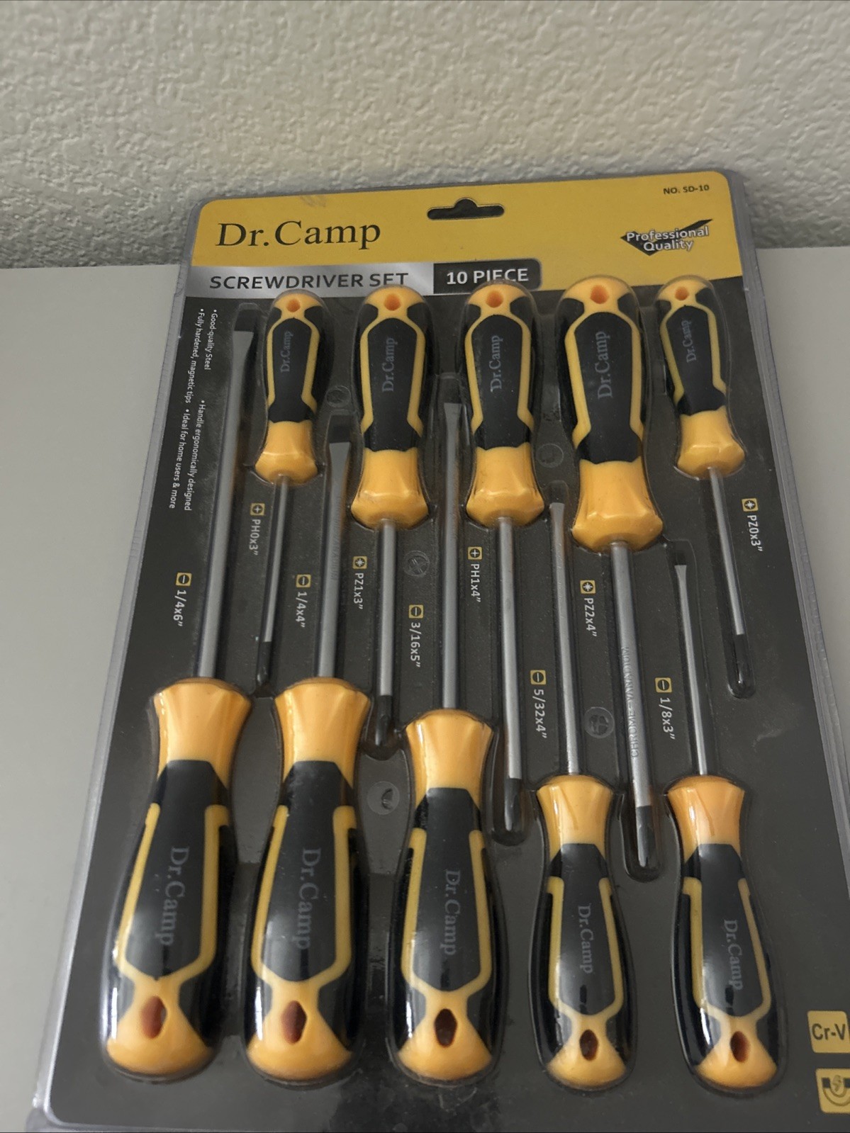 Screwdriver Set (10 Piece) Yellow/Black Half Phillips Half Flat Head.