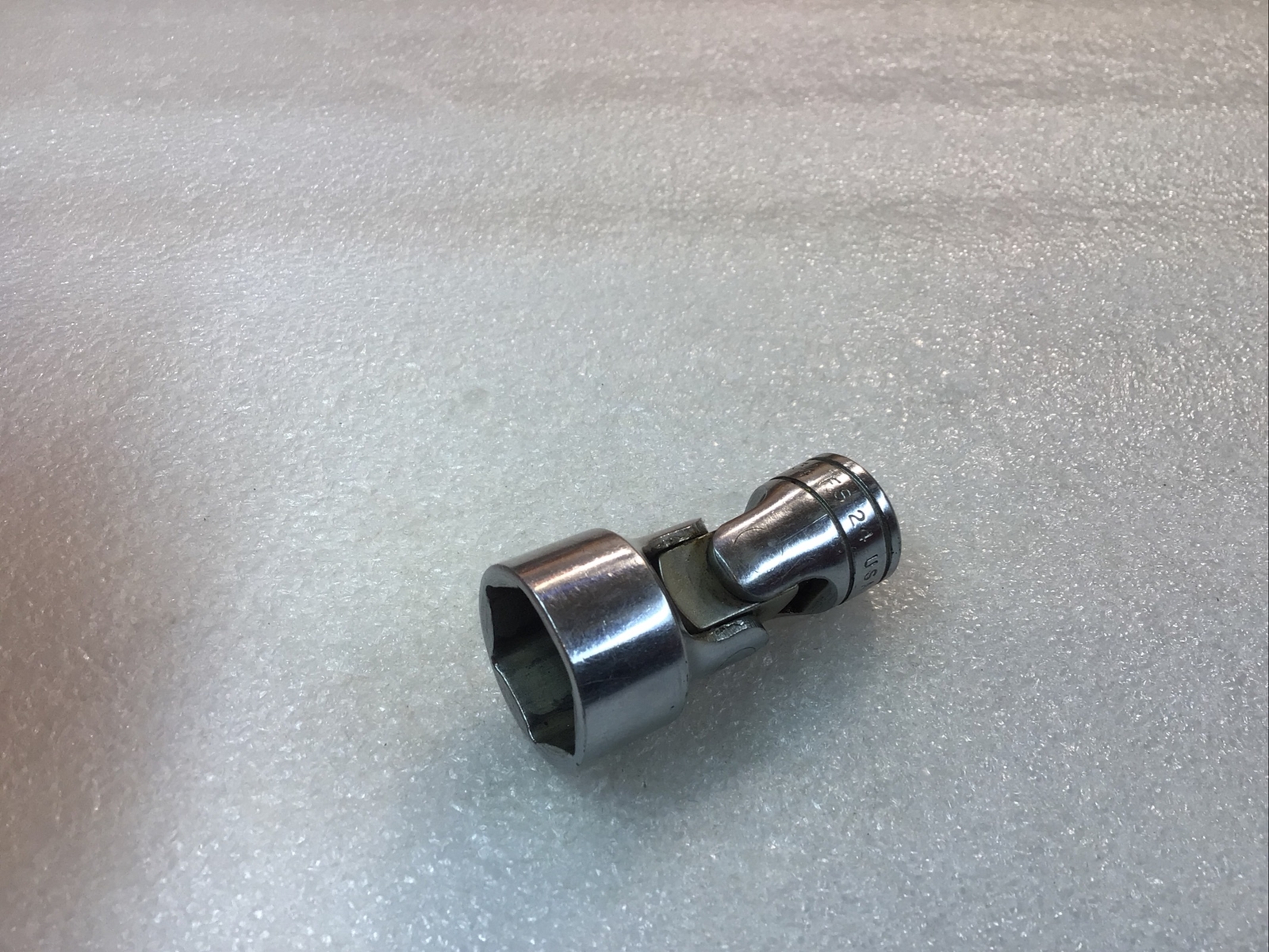 Snap On#FS24 -3/4″, SAE, Chrome, 12 Pt., Shallow, Swivel Socket, 3/8″ Dr.-Nice-