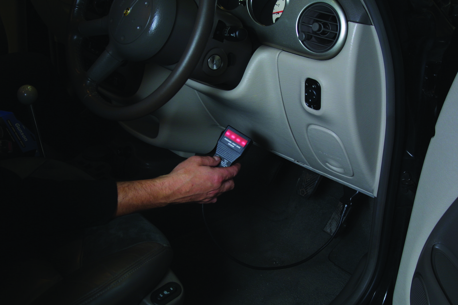 EOL Gunson 77030 Fault Code Reader For GM Diesel TOOLS WORKSHOP GARAGE EQUIPMENT