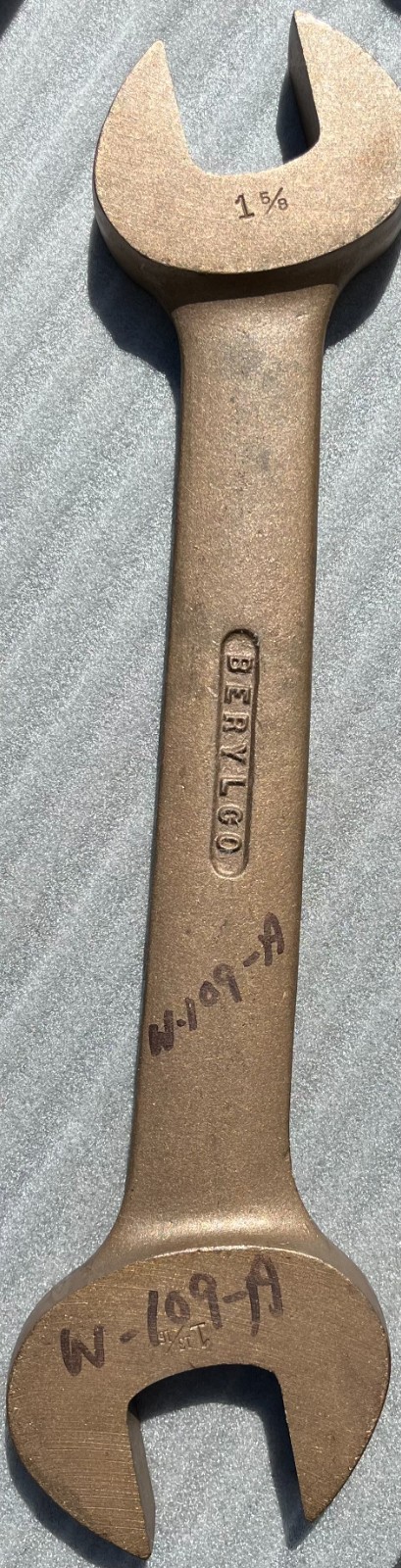 BERYLCO W109A NON SPARKING NON CORROSIVE H.D. 1-5/8 X 1-13/16 OPEN END WRENCH