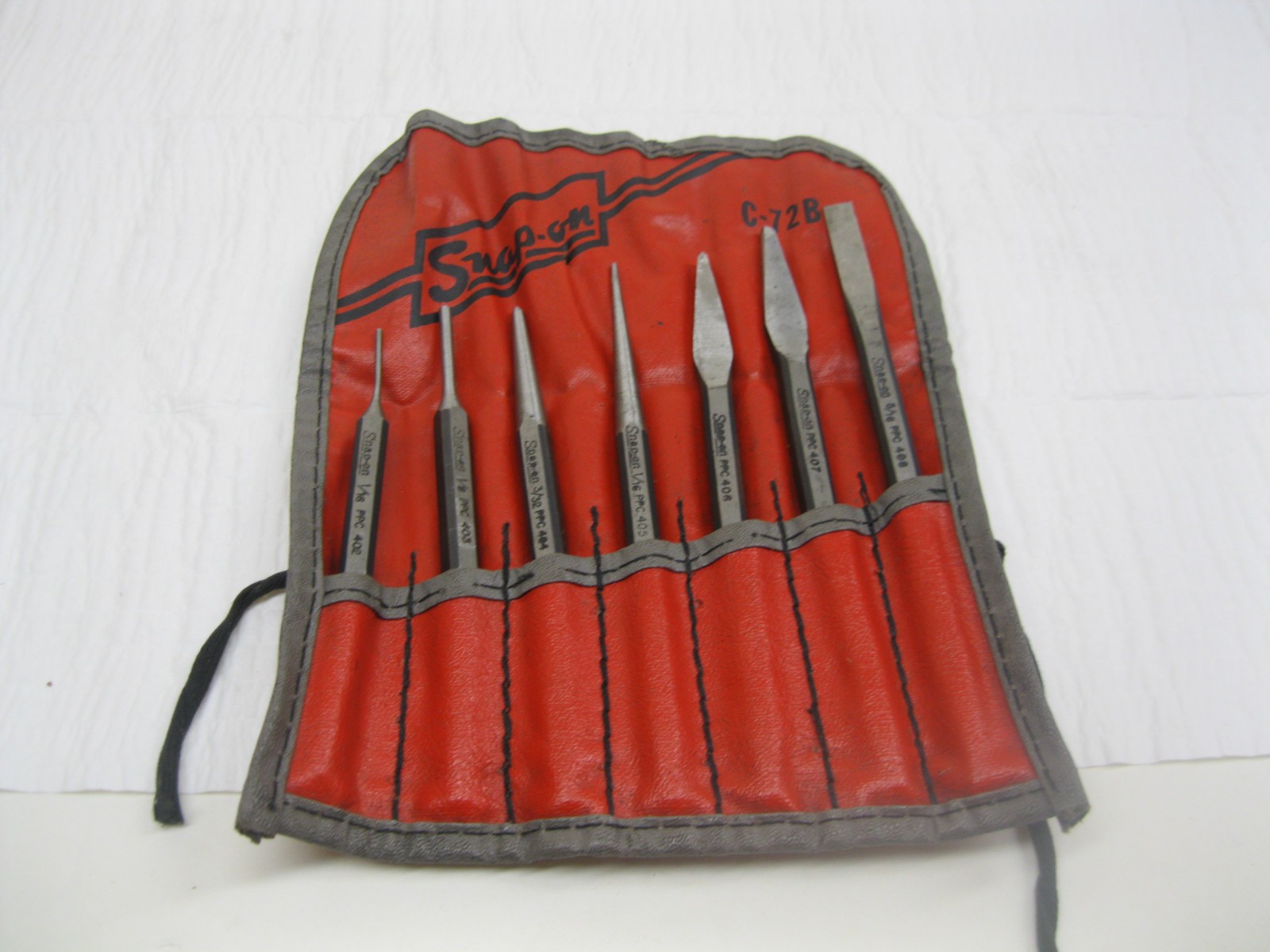 Older Snap-on C-72B Mini Punch and Chisel Set 7 Pieces Rollup Kit Bag