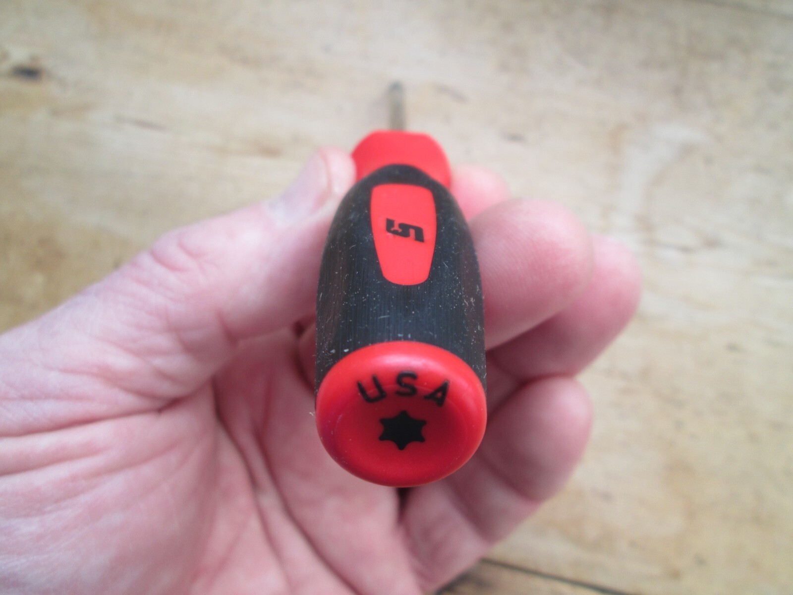 snap on red mini tip torx T15 screwdriver classic red sgdt315b soft grip handle