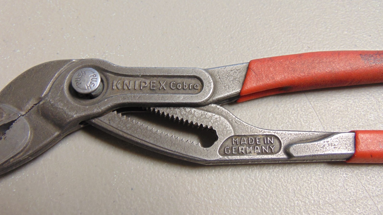Matco Tools PC10 Knipex Cobra Locking Self Gripping Pliers – FREE SHIPPING