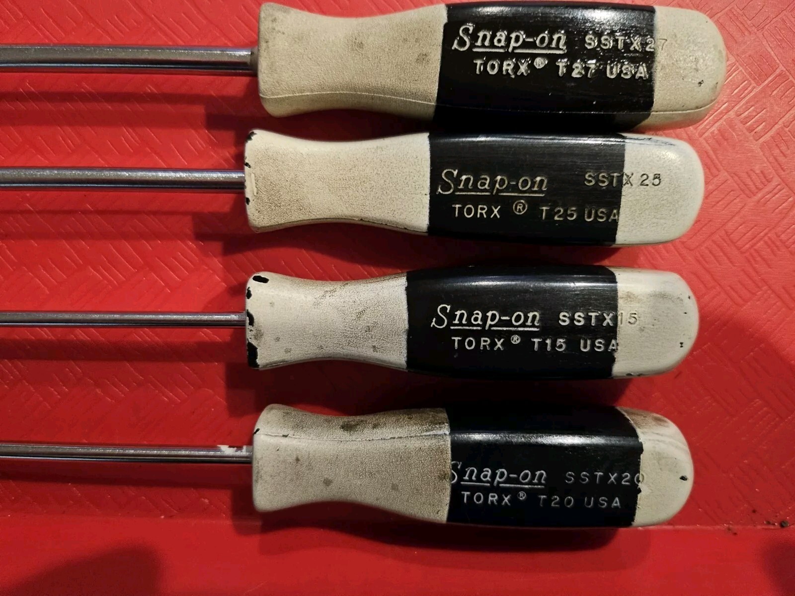 FREE SHIPPING Snap-On Tools STX40 4 pc TORX SCREWDRIVER set T15,T20,T25,T27 USA