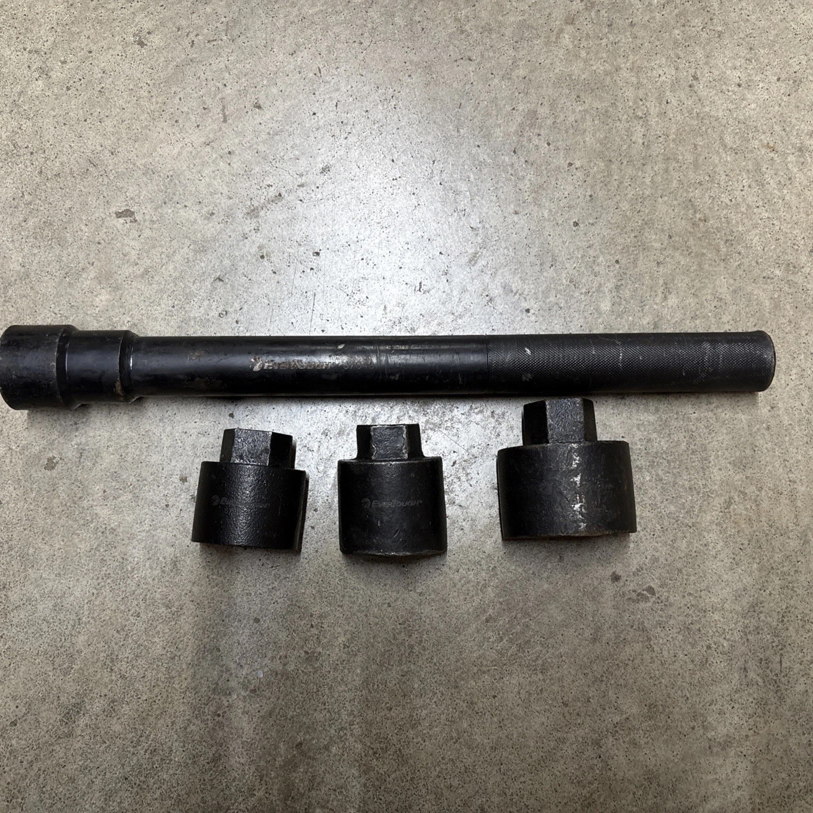 EVERTOUGH 67046 INNER TIE ROD TOOL KIT 1/2″ DRIVE 1-7/16″ , 1-3/16″ , 1-5/16″