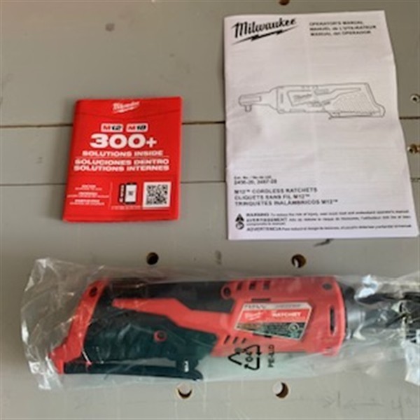 Milwaukee M12 38″ Rachet ( Battery Operated, NOT INCLUDED)