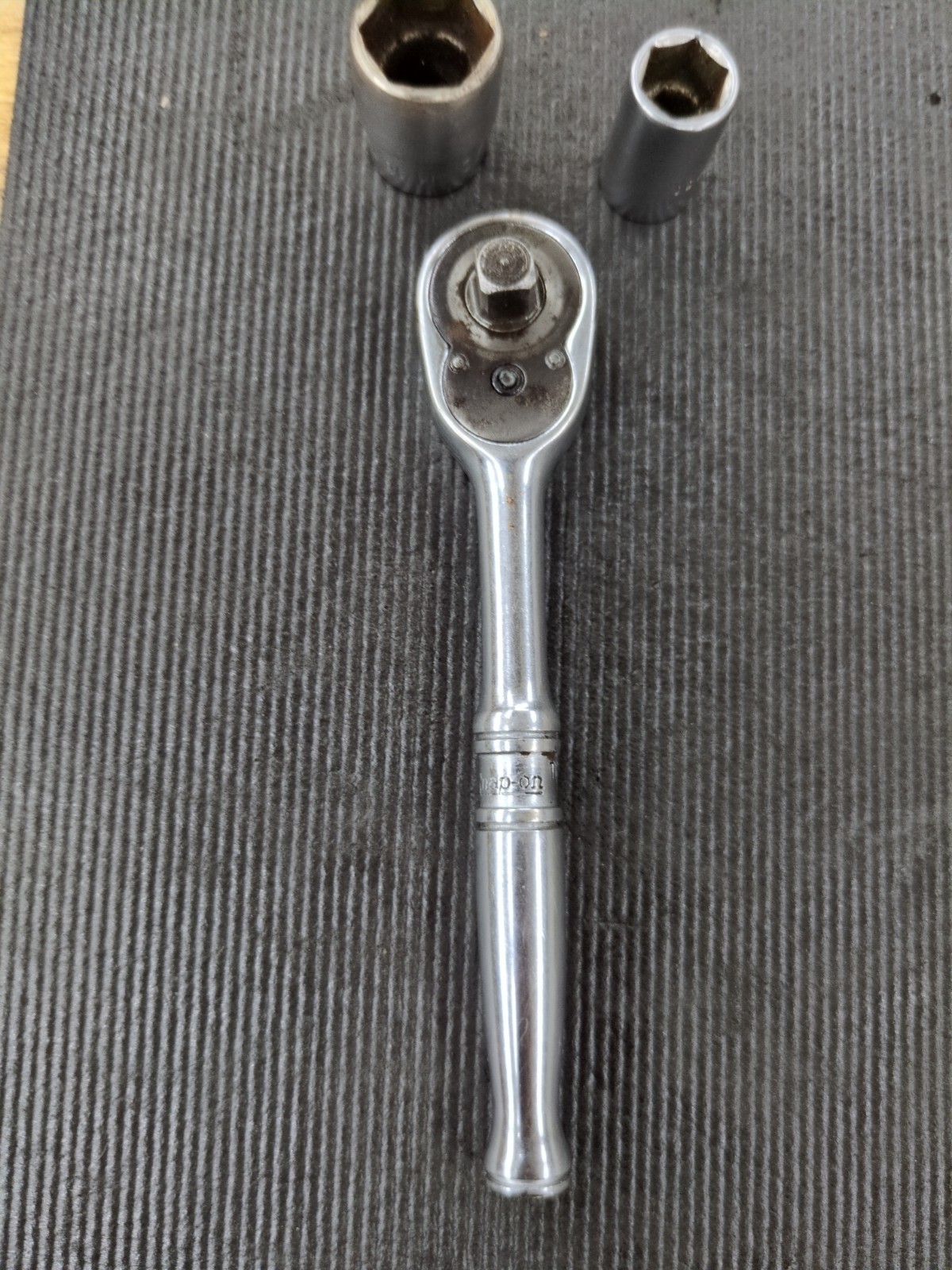 Vintage Snap-on TM70B 1/4” Drive Ratchet USA +Sockets