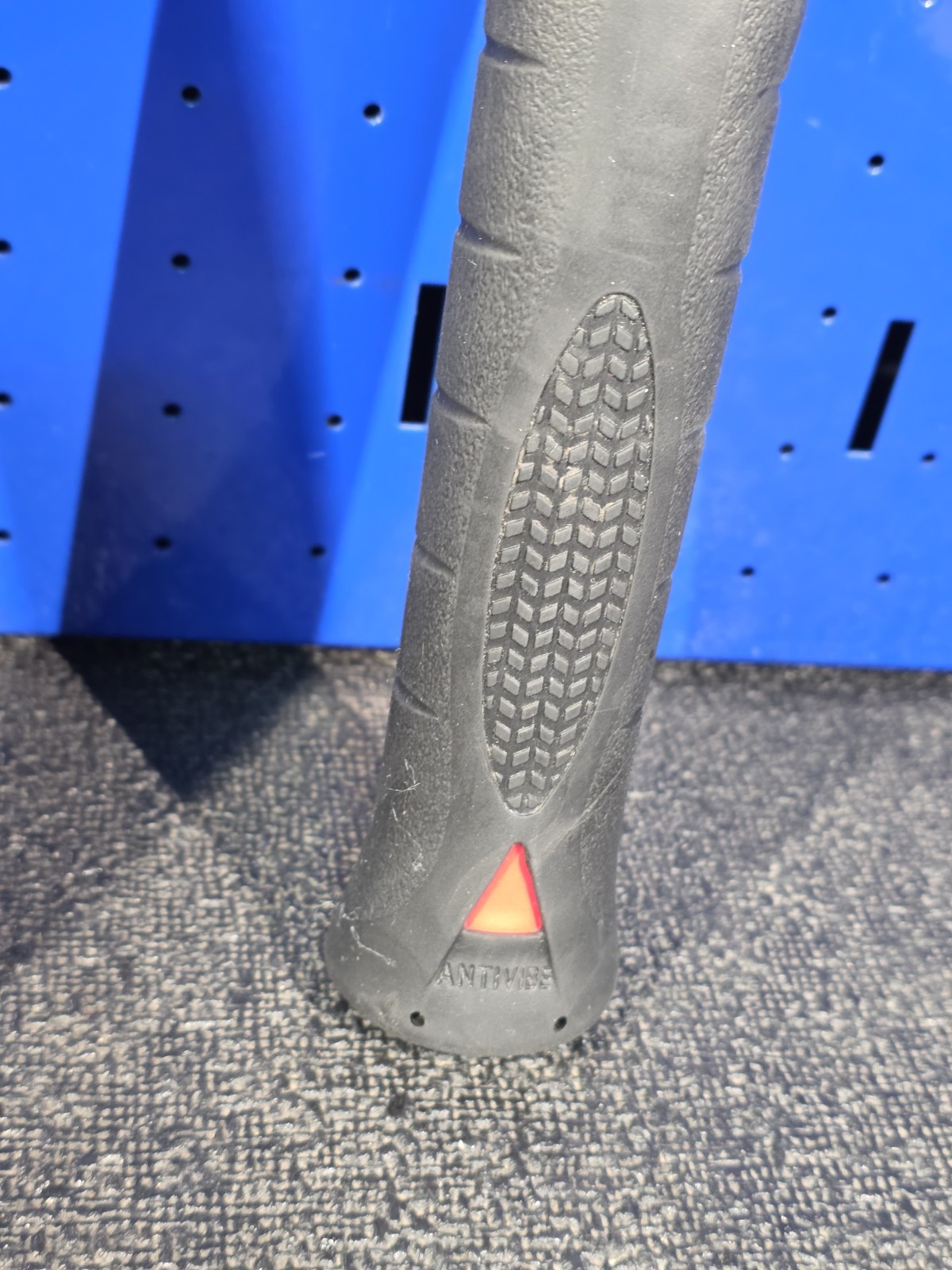 MAC BH32AV 32oz Ball Peen and SH2AV 2lb Blacksmith Hammers Antivibe Soft Grip